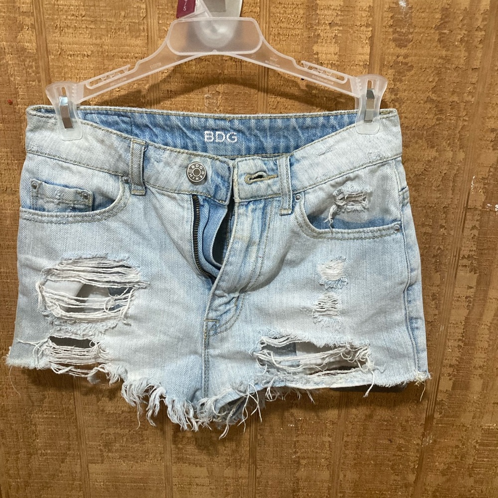 urban outfitters denim shorts